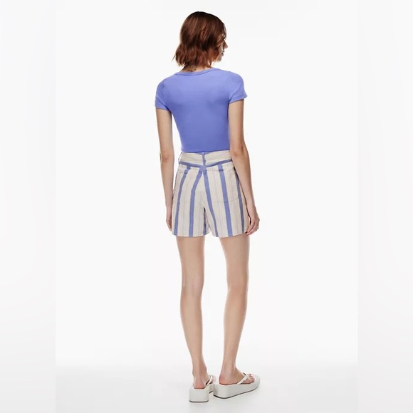 Aritzia Wilfred Free Mercury Short | High-waisted Denim-like Shorts - Picture 3 of 6
